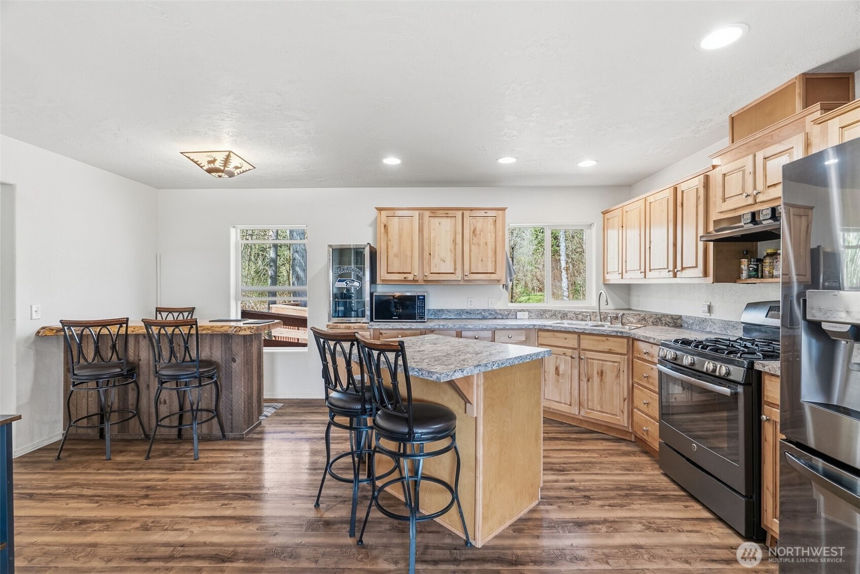 337 Jorgensen Road Property Photo 8