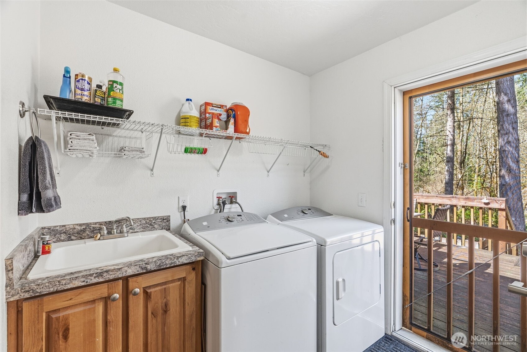 337 Jorgensen Road Property Photo 11