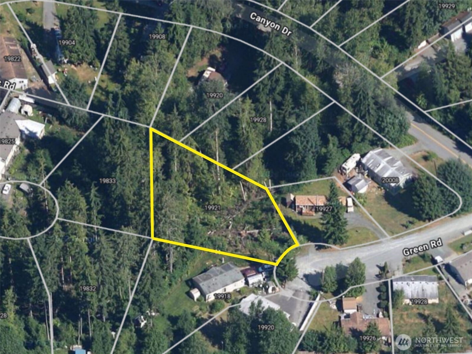 19921 Green Road Property Photo 12