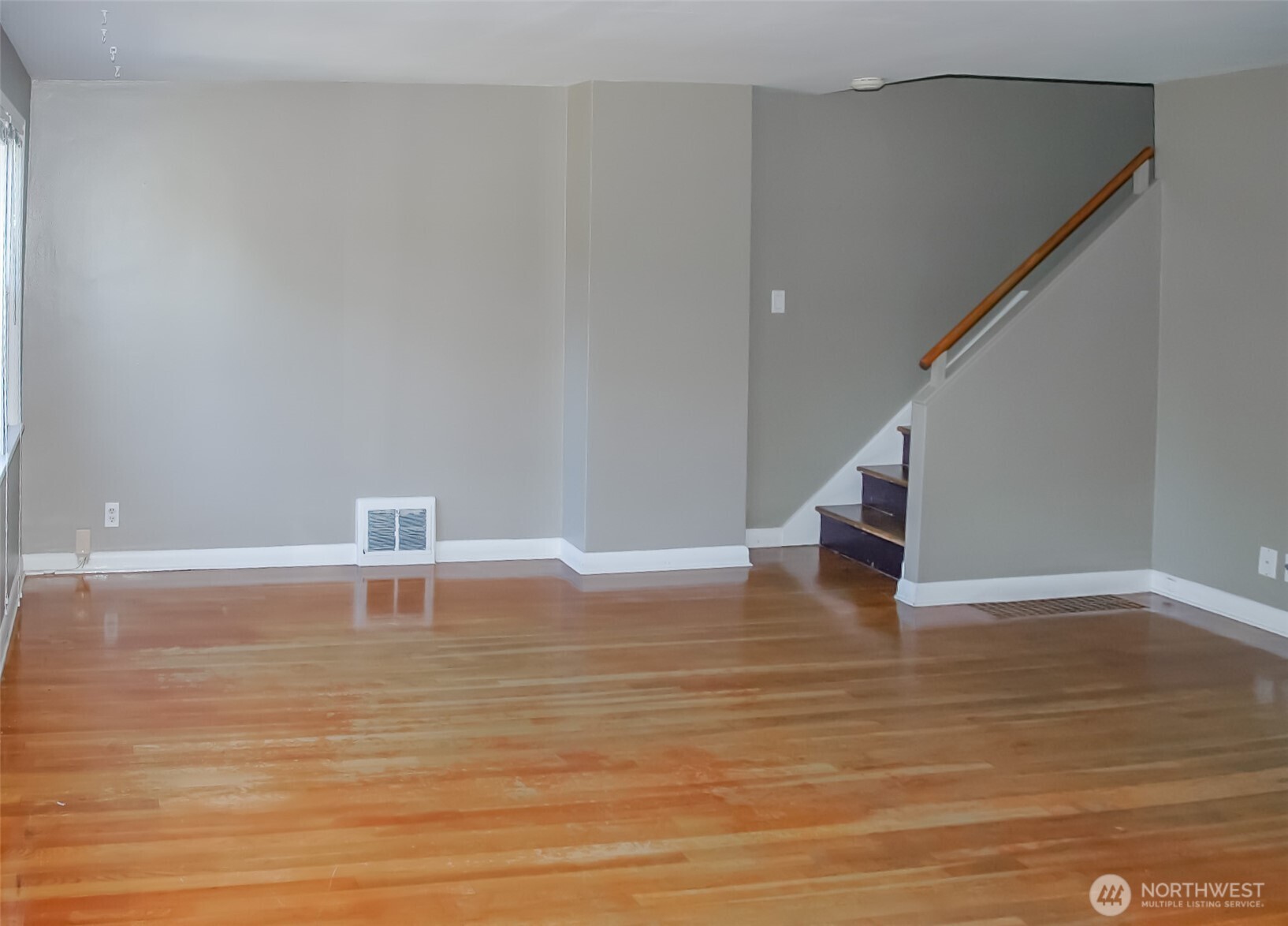 8001 Densmore Avenue Property Photo 9