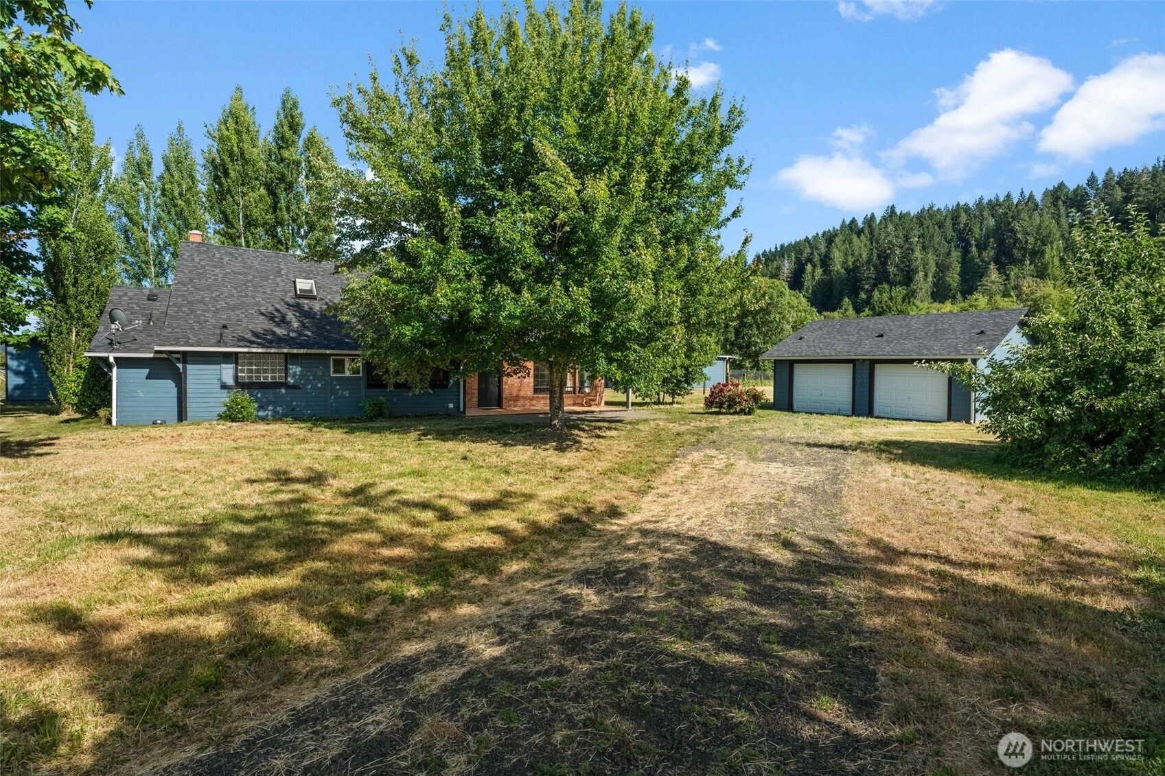 241 W Deyette Road Property Photo 6