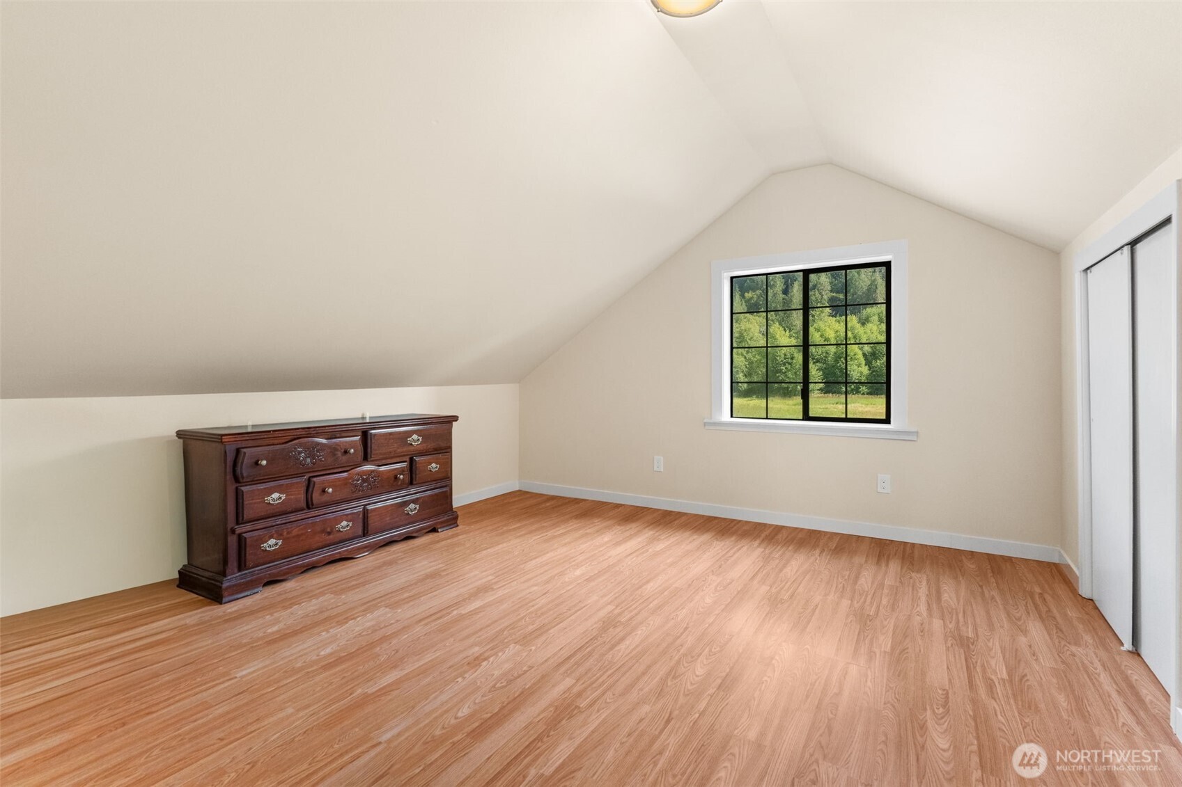 241 W Deyette Road Property Photo 29