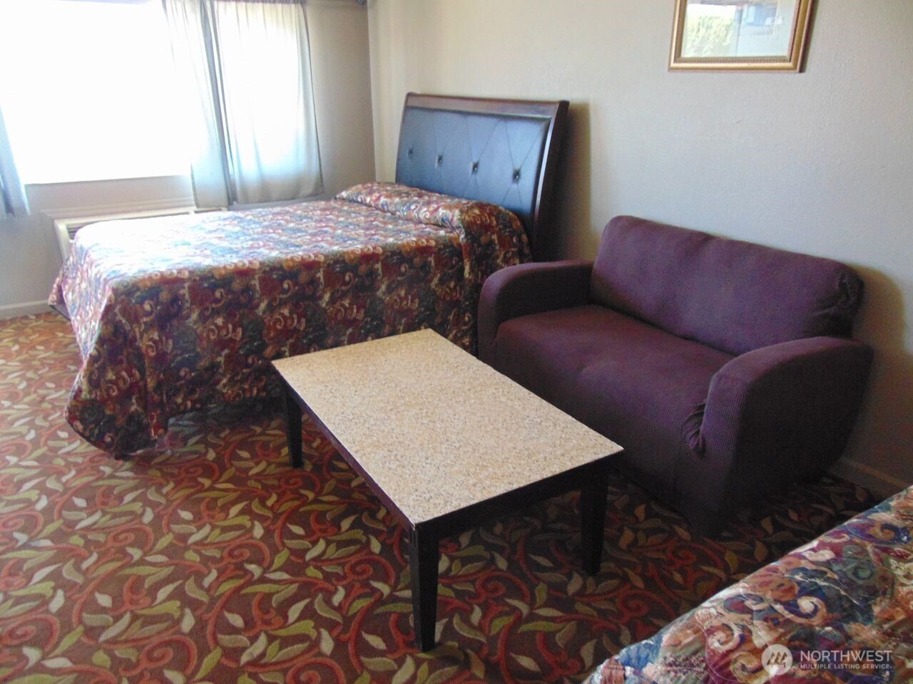 12525 W Sunset Highway Property Photo 23