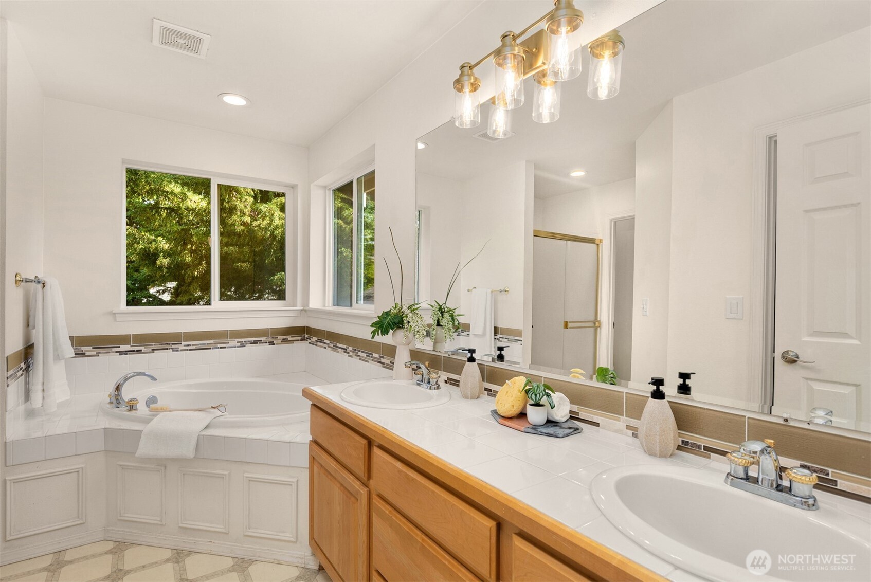 8226 Granite Drive Property Photo 27