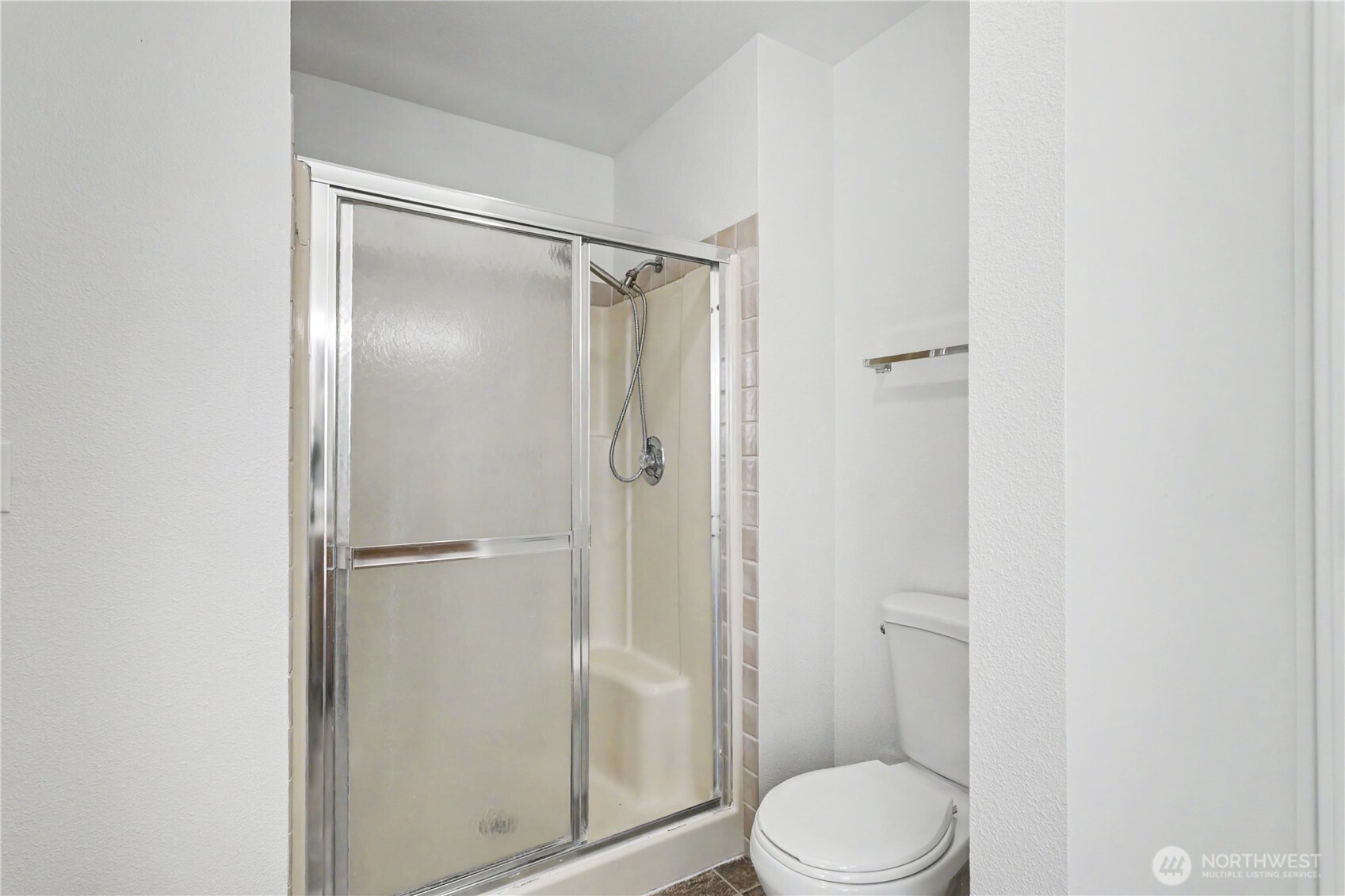 1712 Se Solomon Loop Property Photo 21
