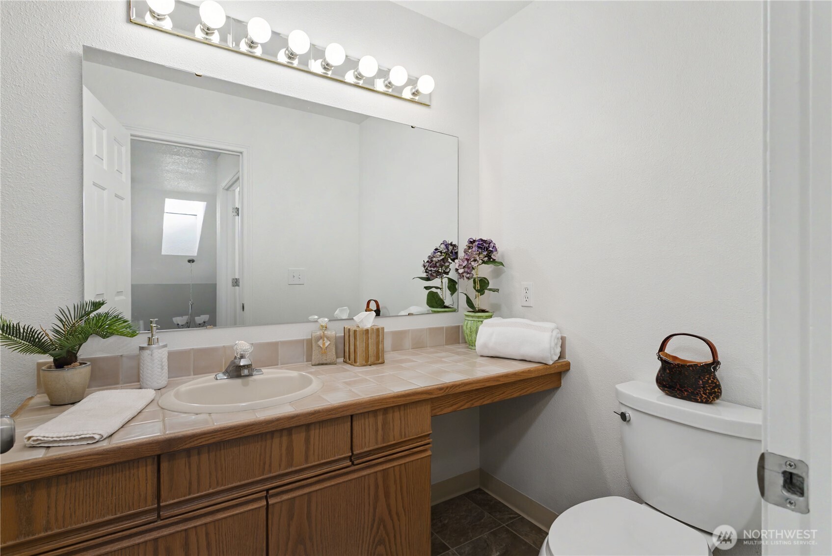 1712 Se Solomon Loop Property Photo 26