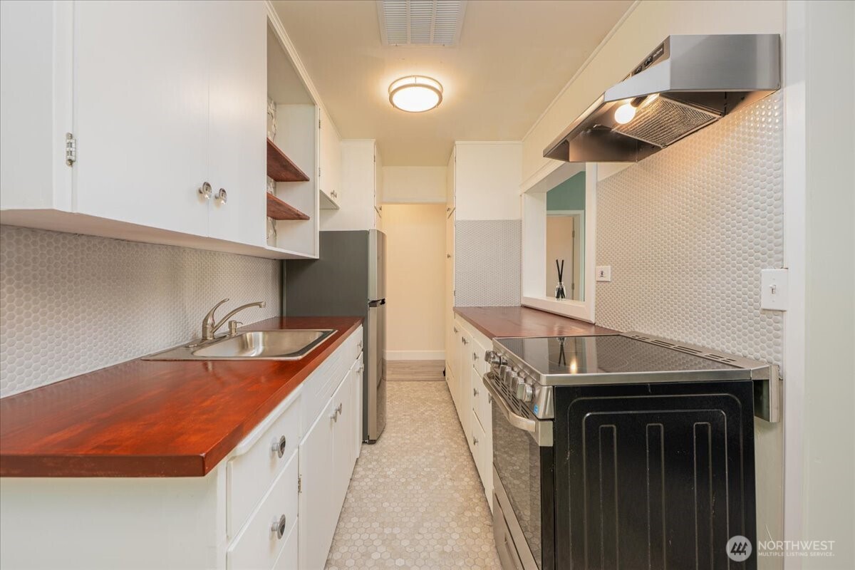 7 Harrison Street 20 Property Photo 4