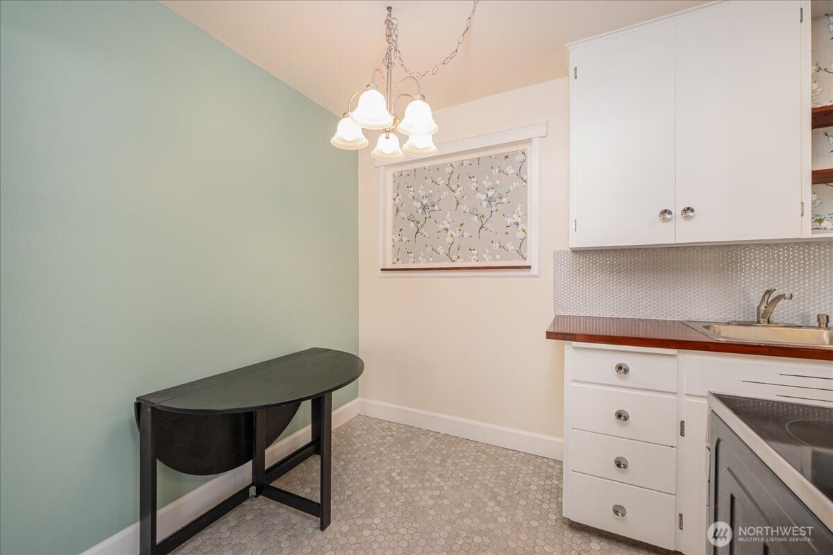 7 Harrison Street 20 Property Photo 8