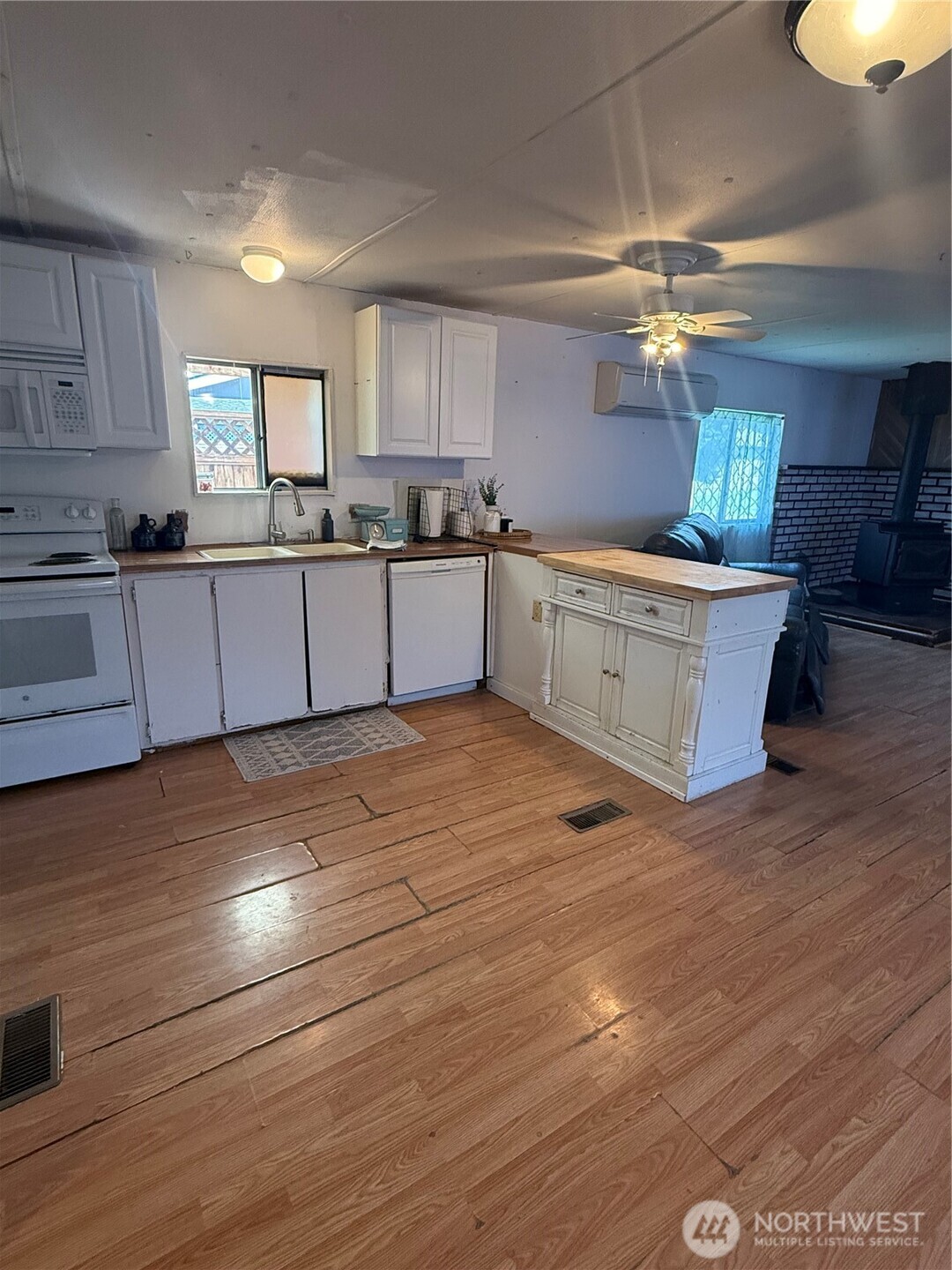 24919 Hoehn Road 49 Property Photo 13