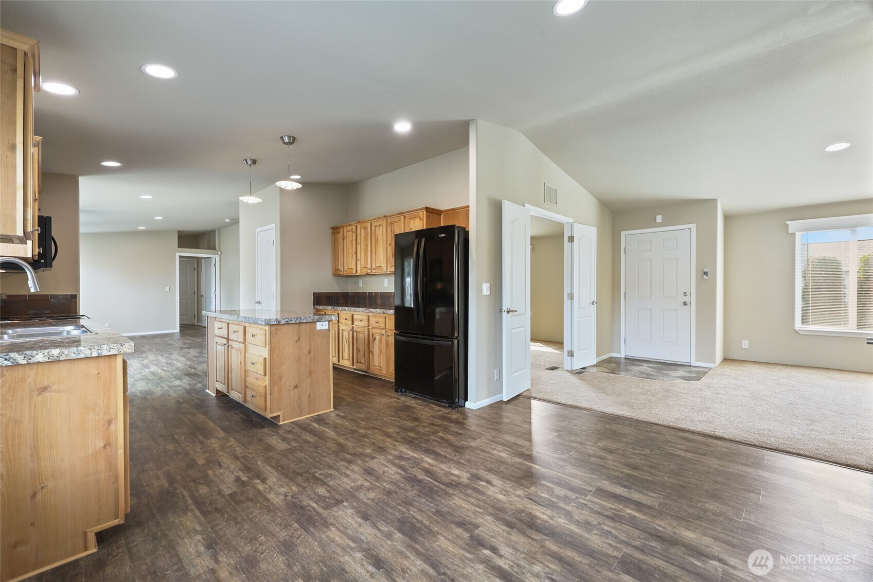 3516 Meadowbrook Lane Property Photo 8