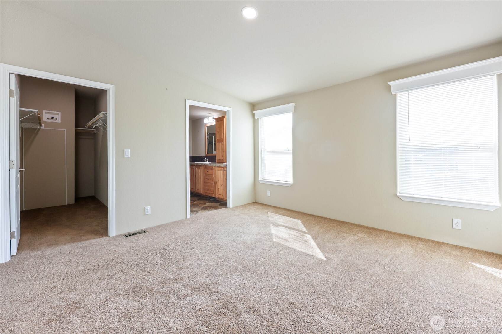 3516 Meadowbrook Lane Property Photo 15