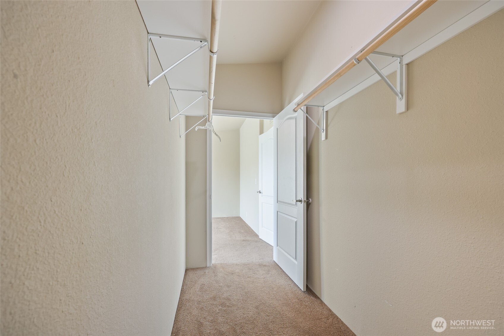 3516 Meadowbrook Lane Property Photo 22