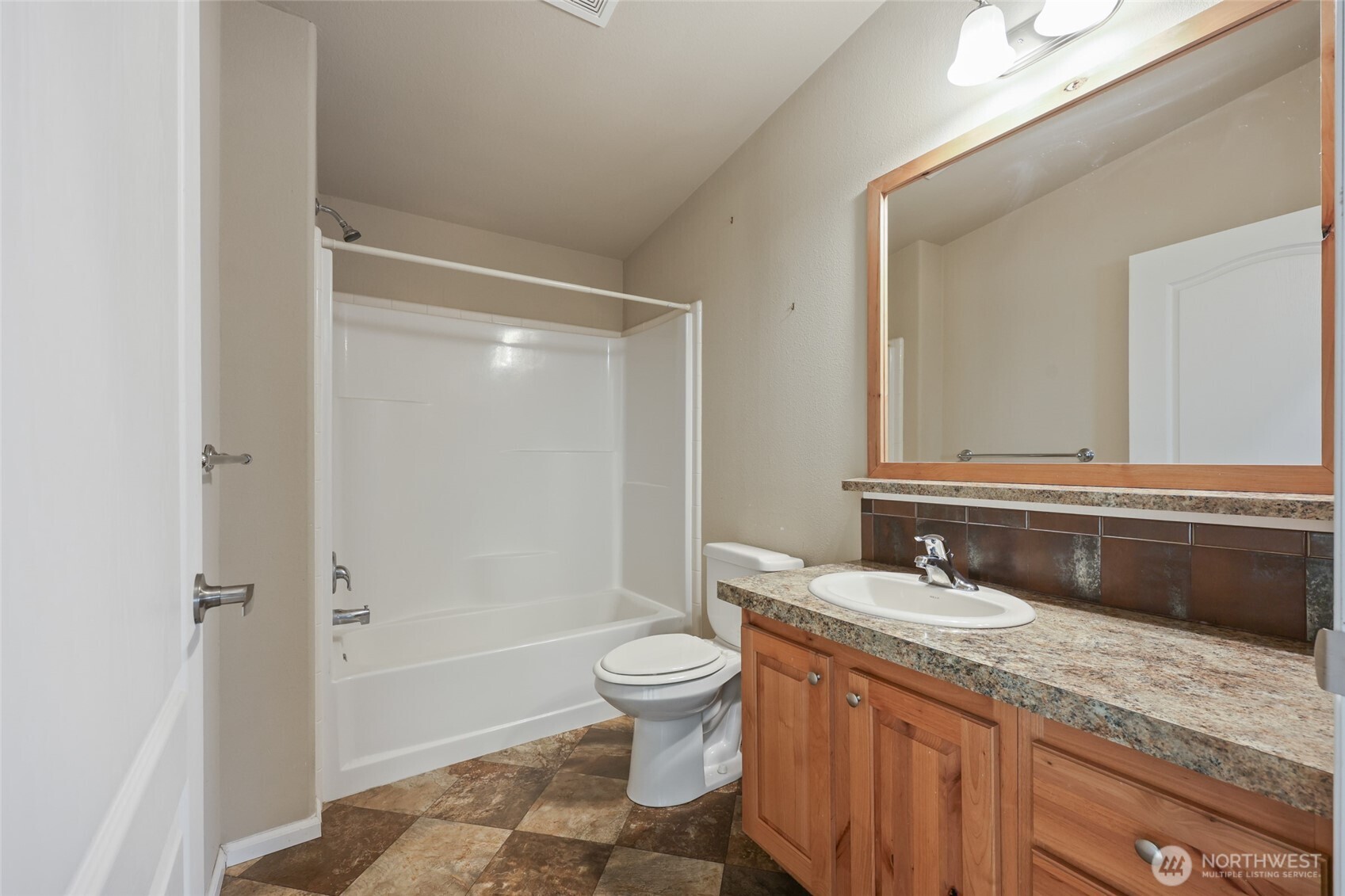 3516 Meadowbrook Lane Property Photo 25