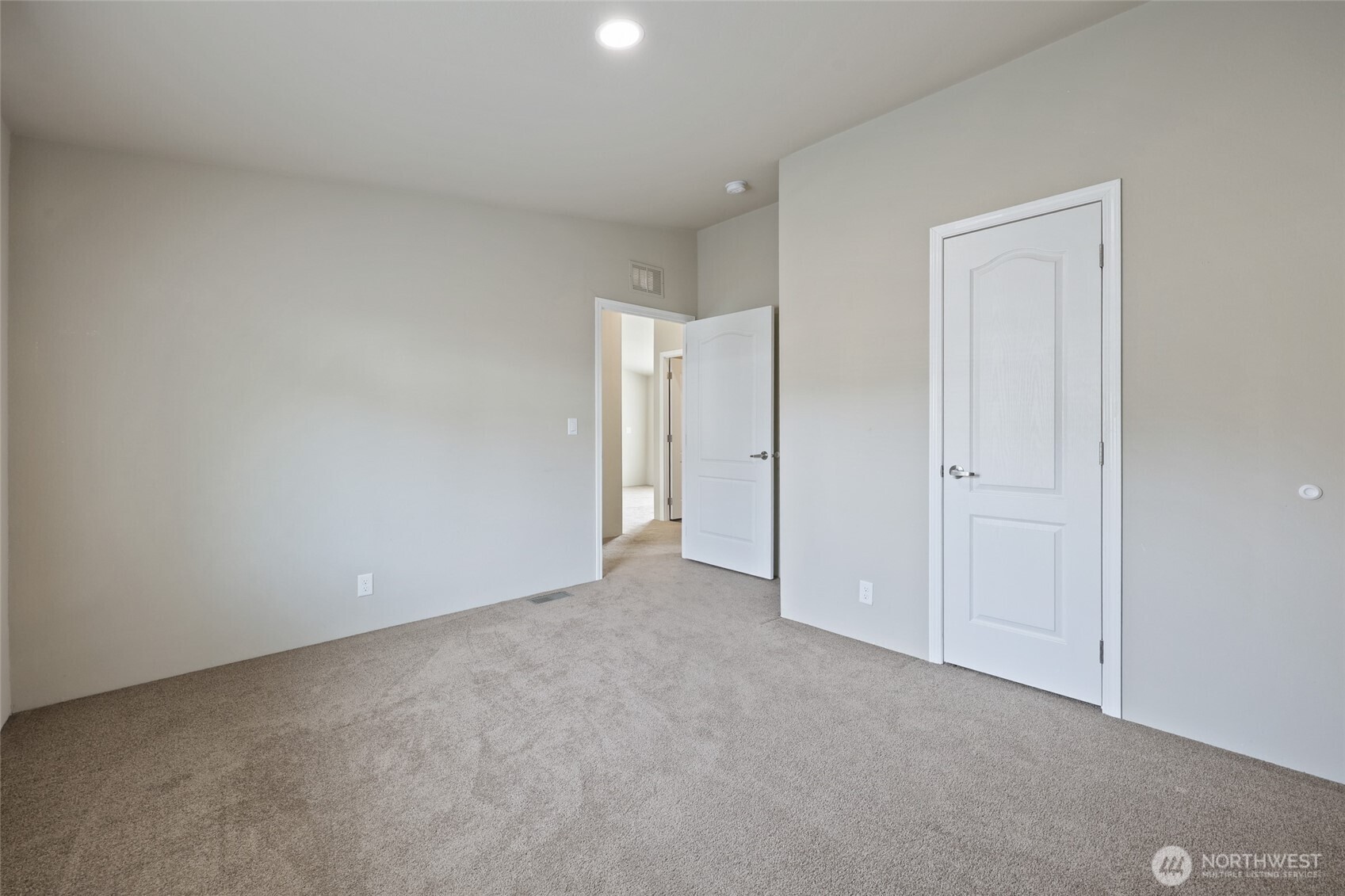 3516 Meadowbrook Lane Property Photo 28