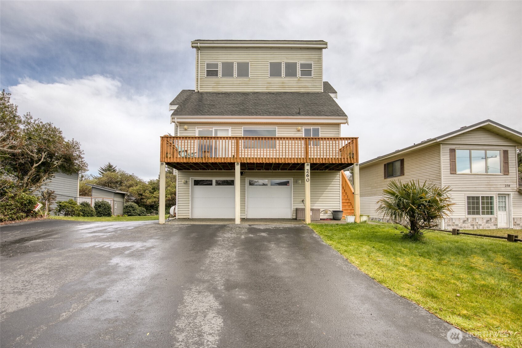 260 Ocean Shores Boulevard Property Photo 1