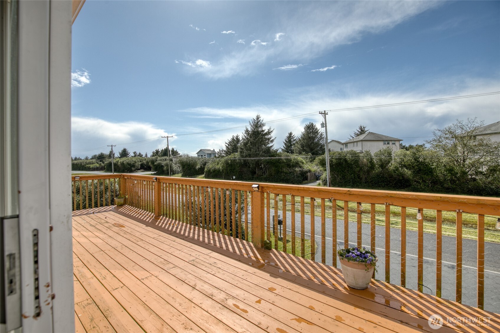 260 Ocean Shores Boulevard Property Photo 8
