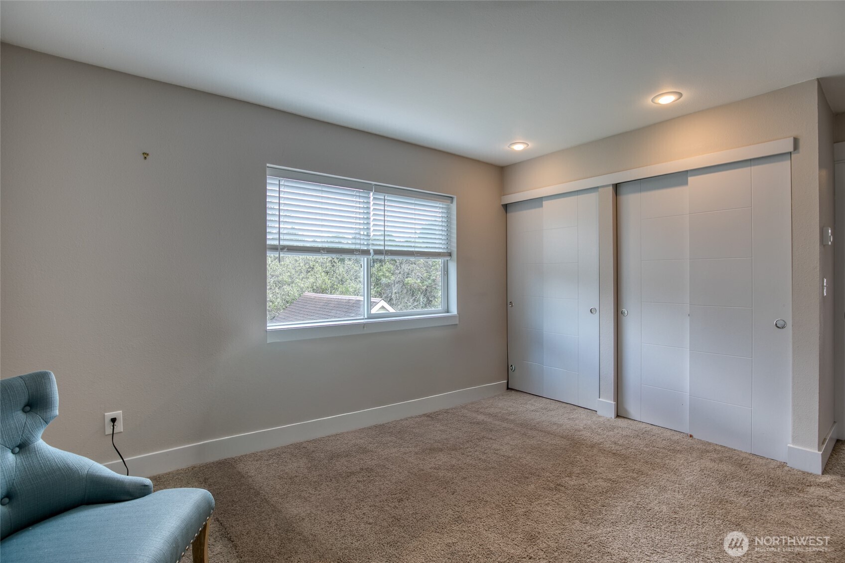 260 Ocean Shores Boulevard Property Photo 16