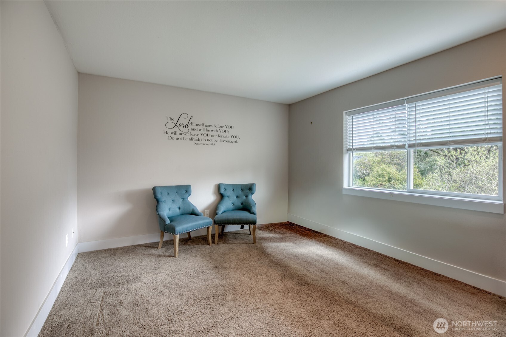 260 Ocean Shores Boulevard Property Photo 18