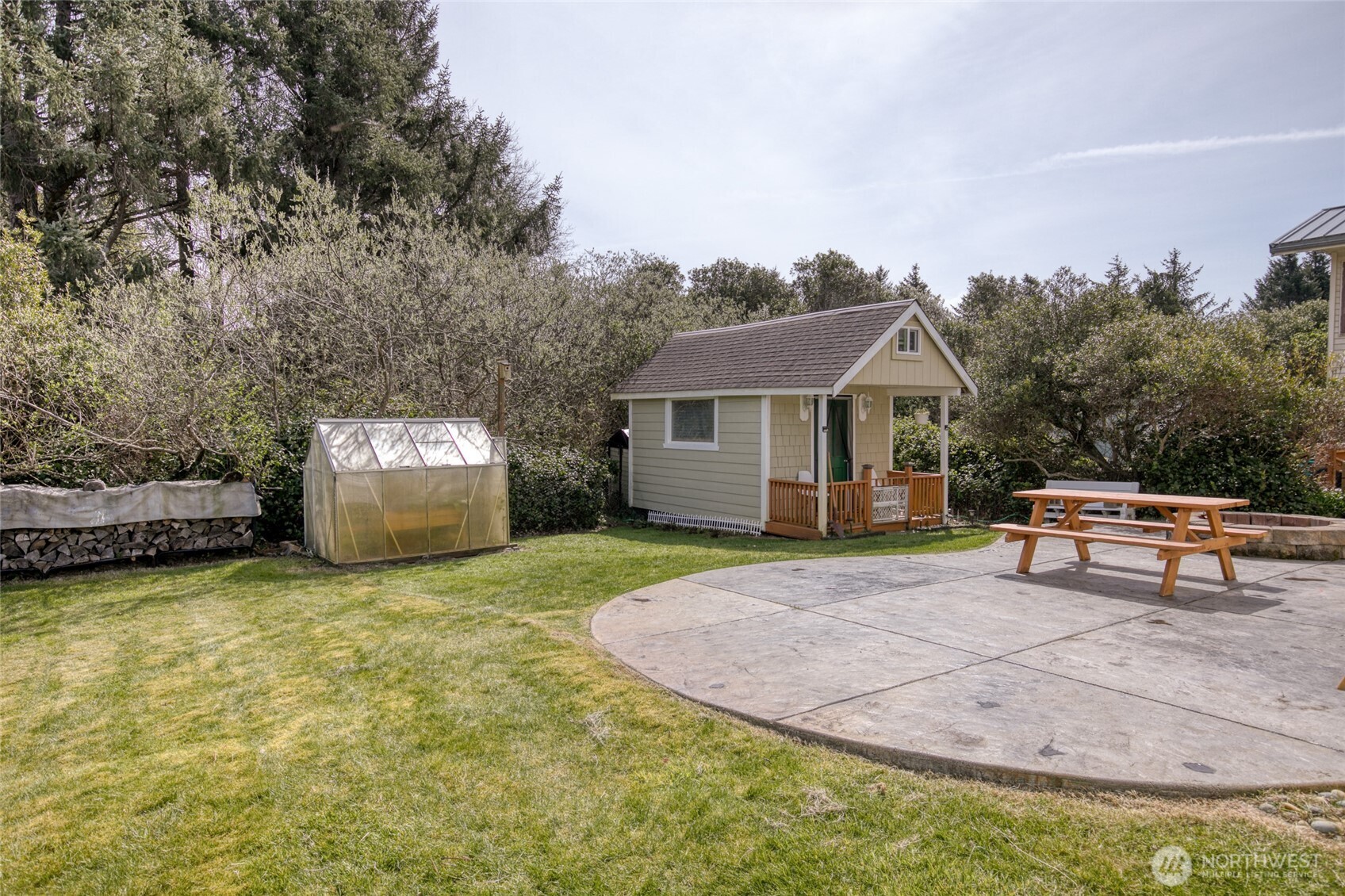 260 Ocean Shores Boulevard Property Photo 25