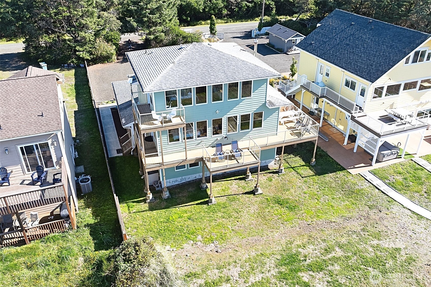 27 Ocean Lane Property Photo 4