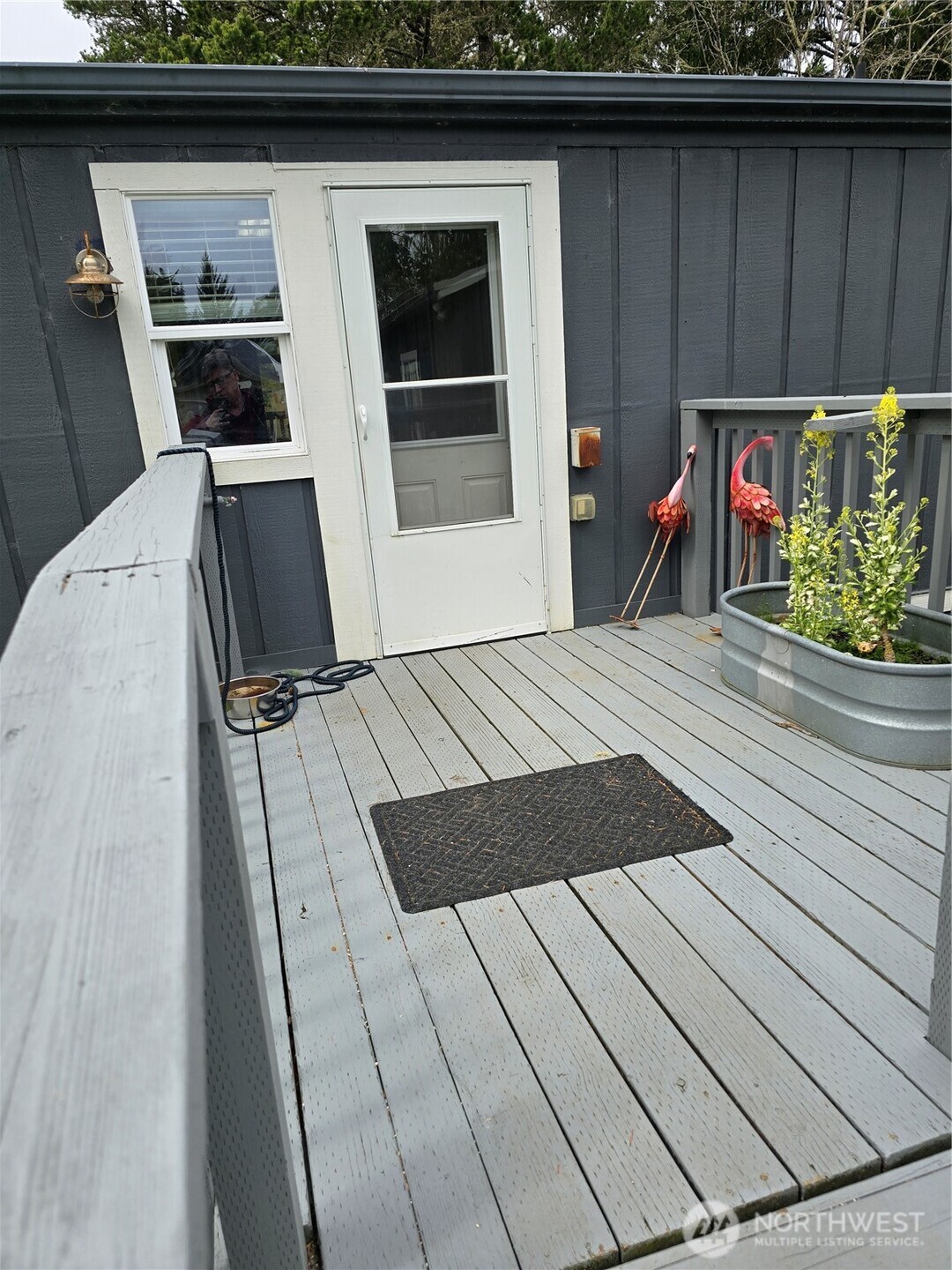 32211 N Place Property Photo 4