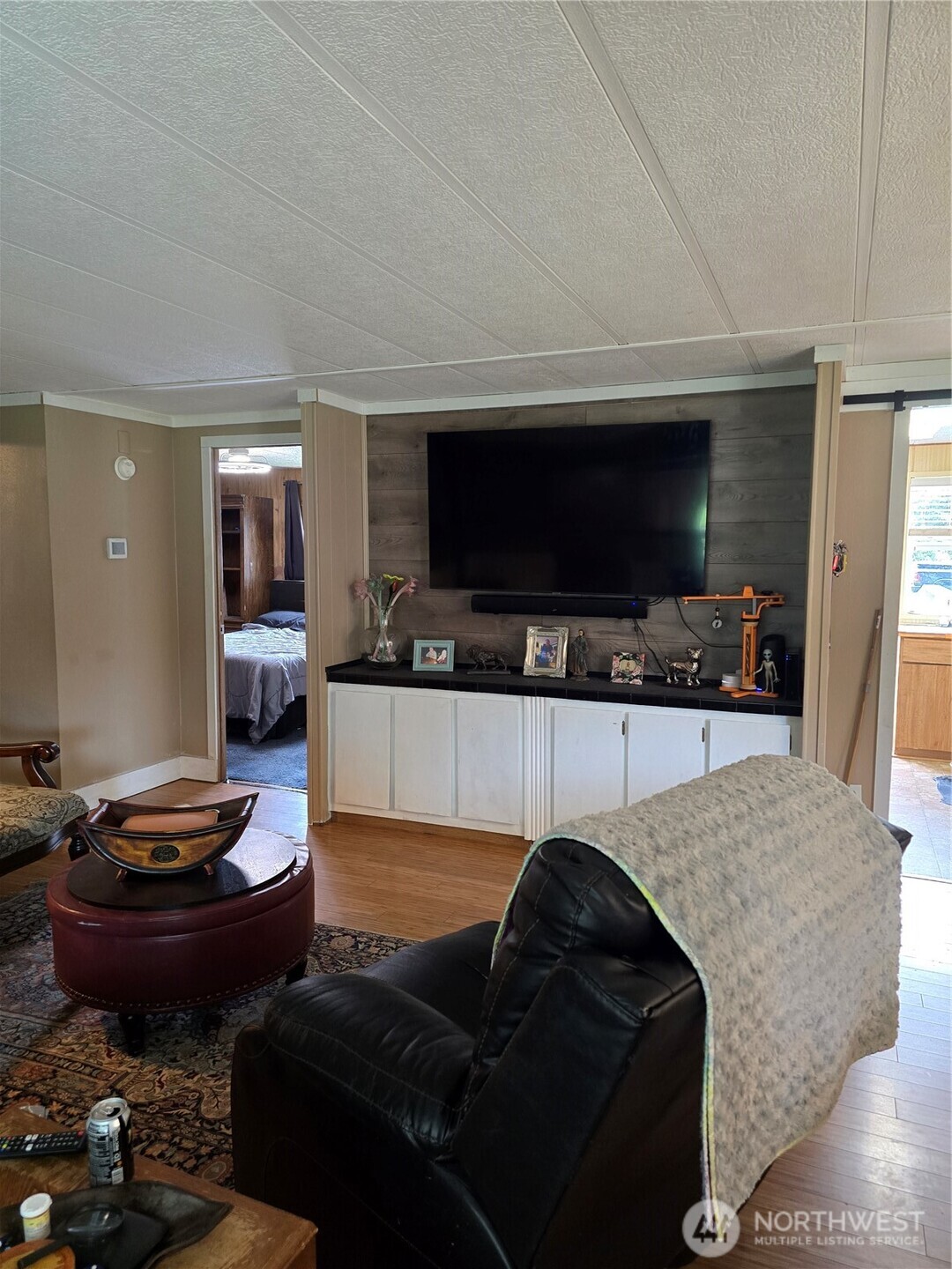32211 N Place Property Photo 17