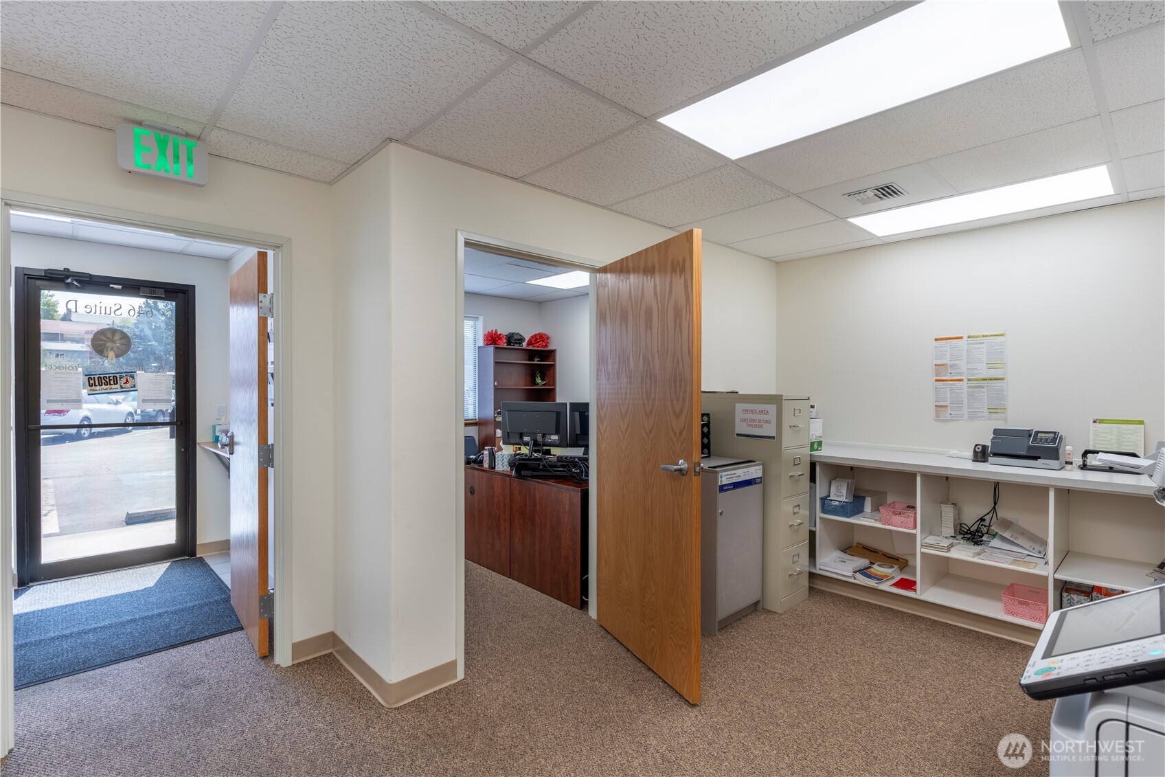 646 Okoma Drive Property Photo 14
