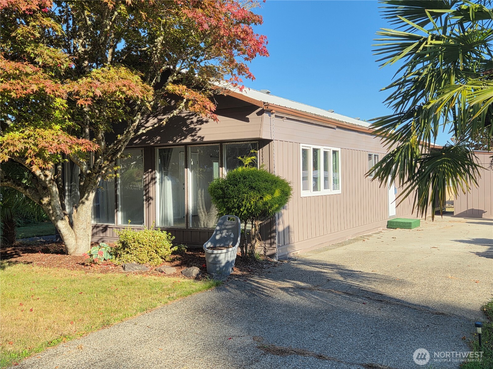 1342 Alonda Lane Property Photo 1