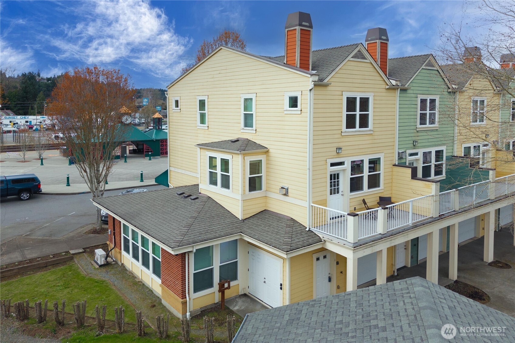 816 Cherry Avenue 1A&B