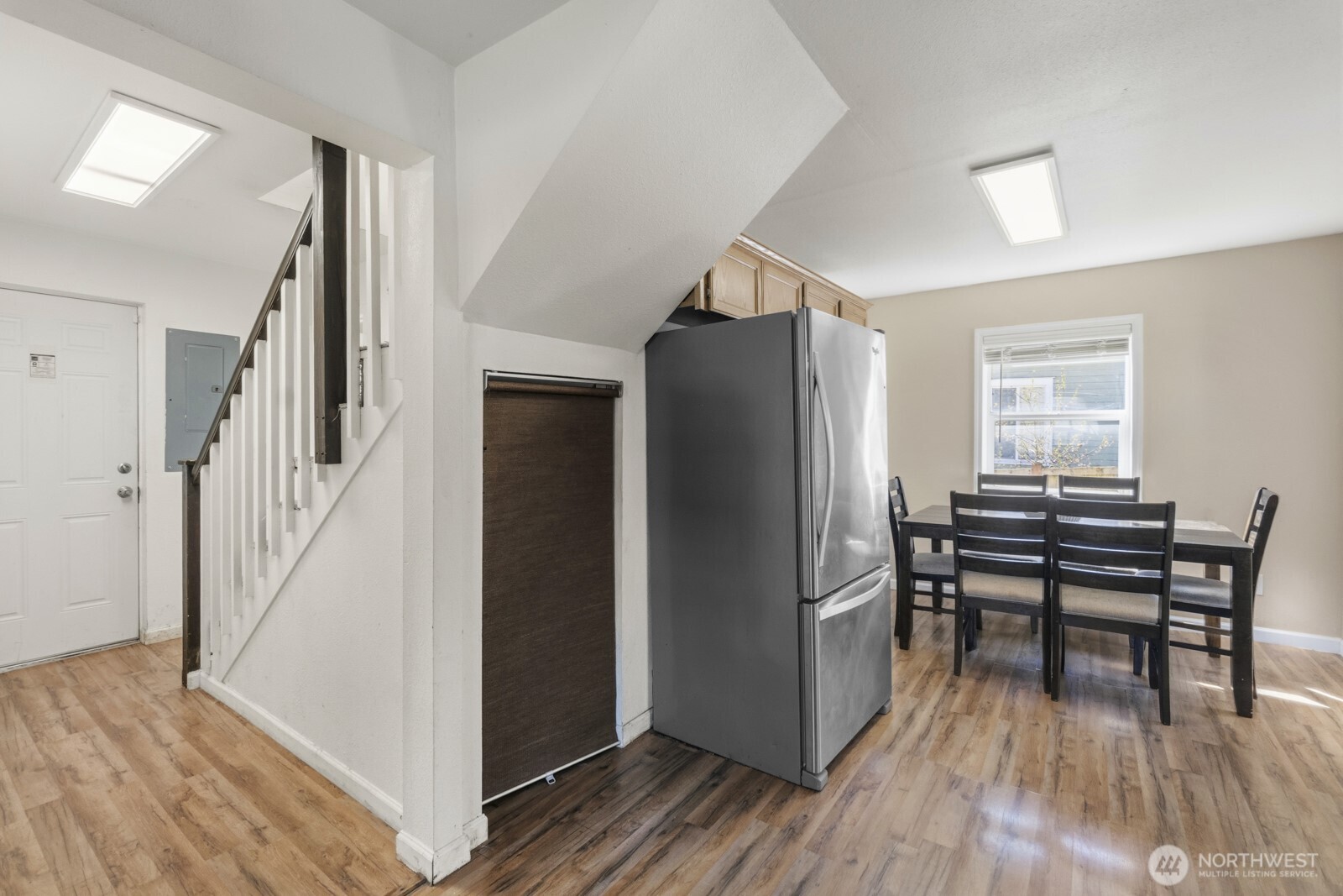 1939 S L Street Property Photo 15