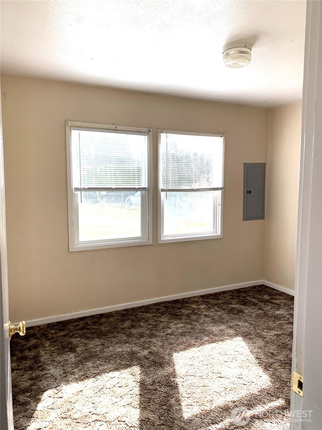 1423 S 7th Avenue Property Photo 14