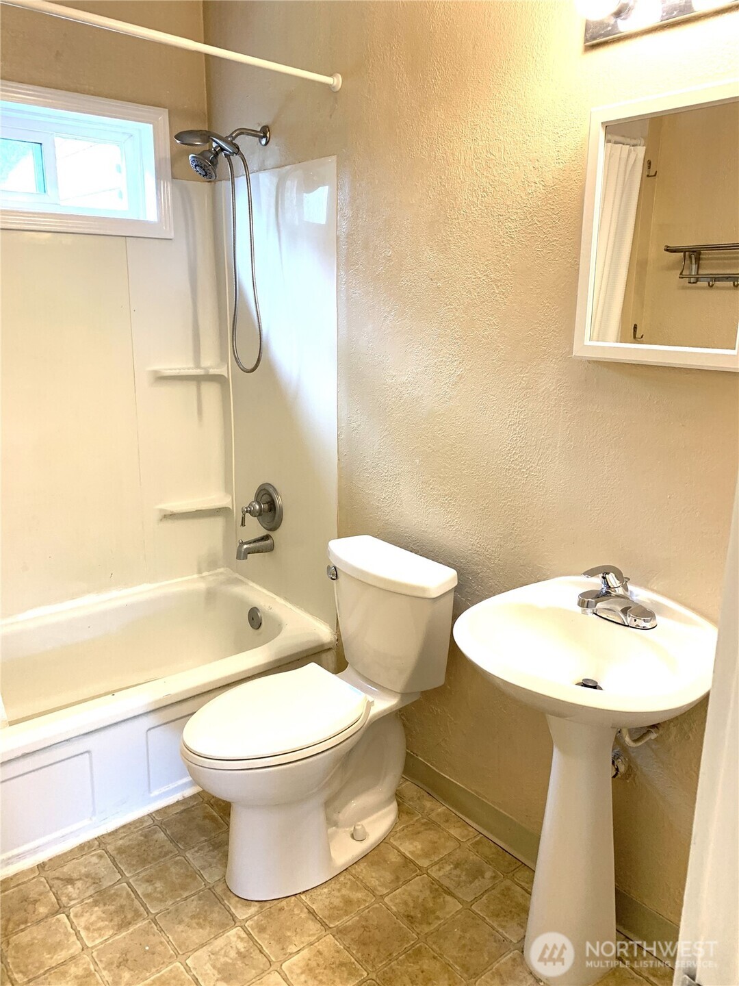 1423 S 7th Avenue Property Photo 17