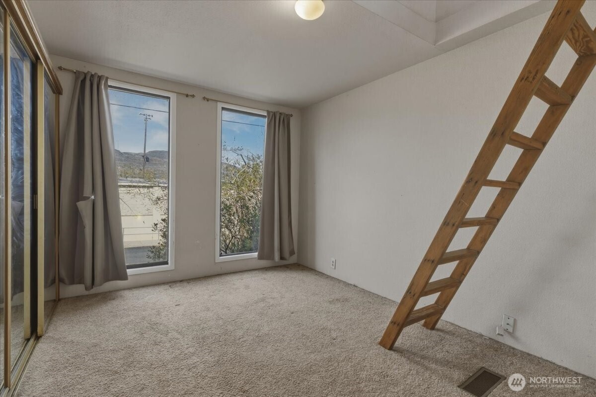 503 Federal Property Photo 13