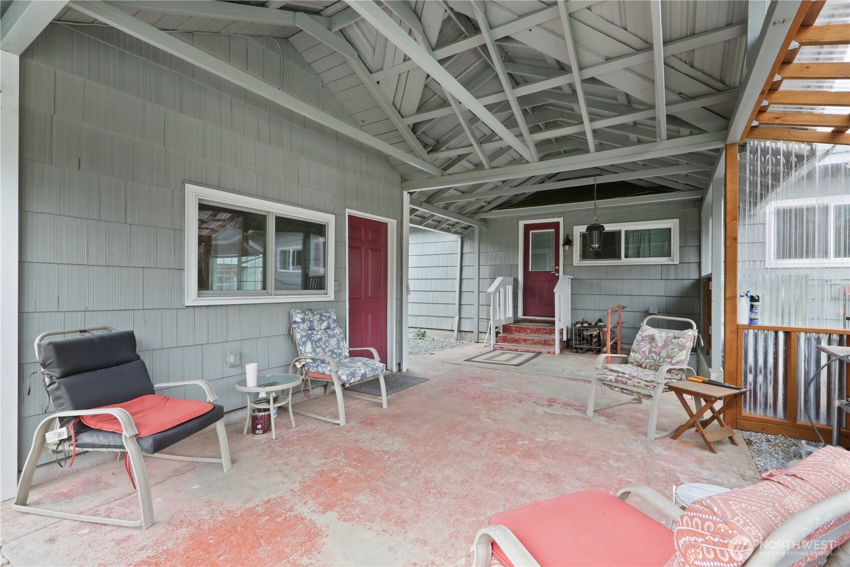 9040 Thunderbird Lane Property Photo 31