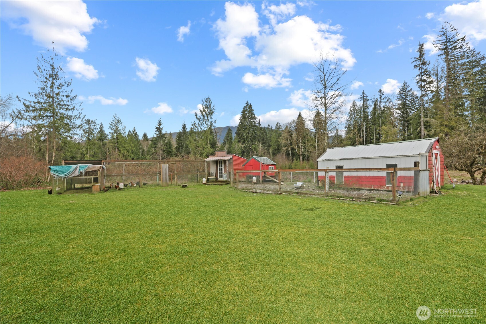9040 Thunderbird Lane Property Photo 38