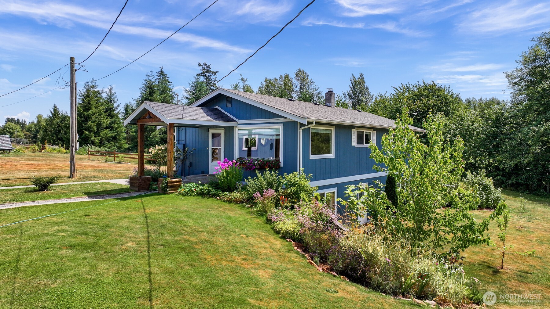 8722 Valley View Road Property Photo 1