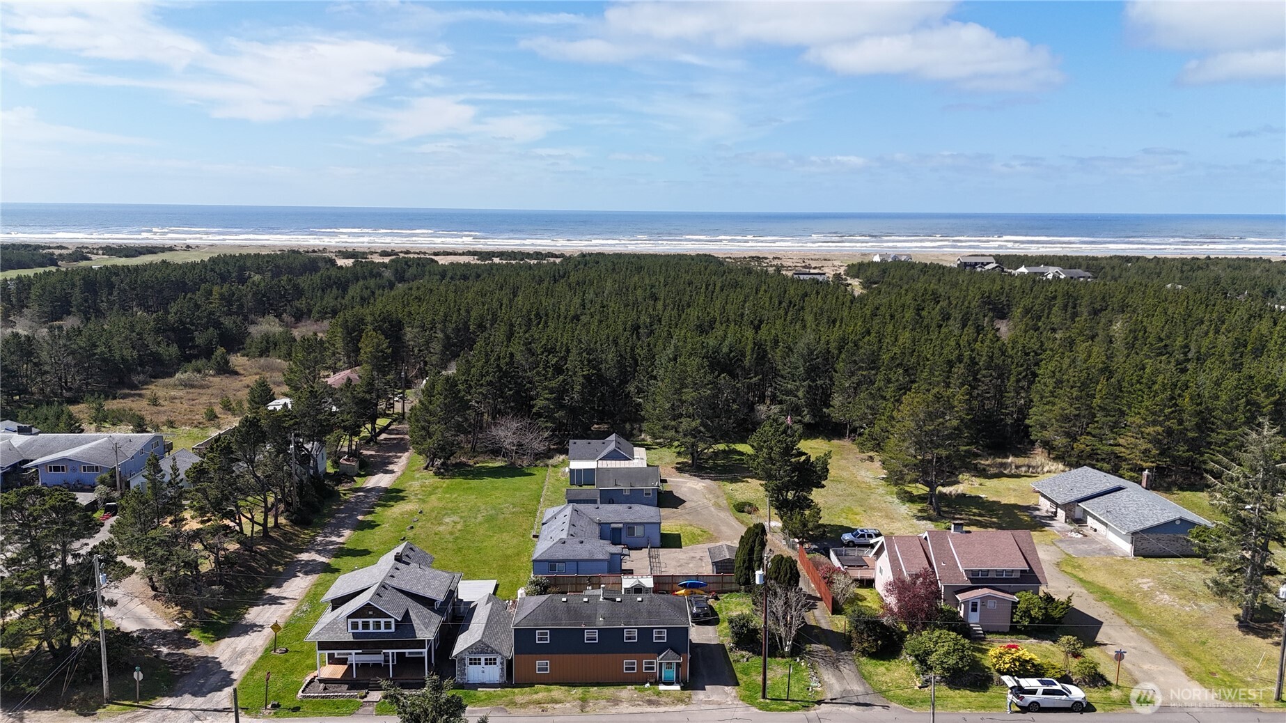 1911 Ocean Beach Boulevard Property Photo 2