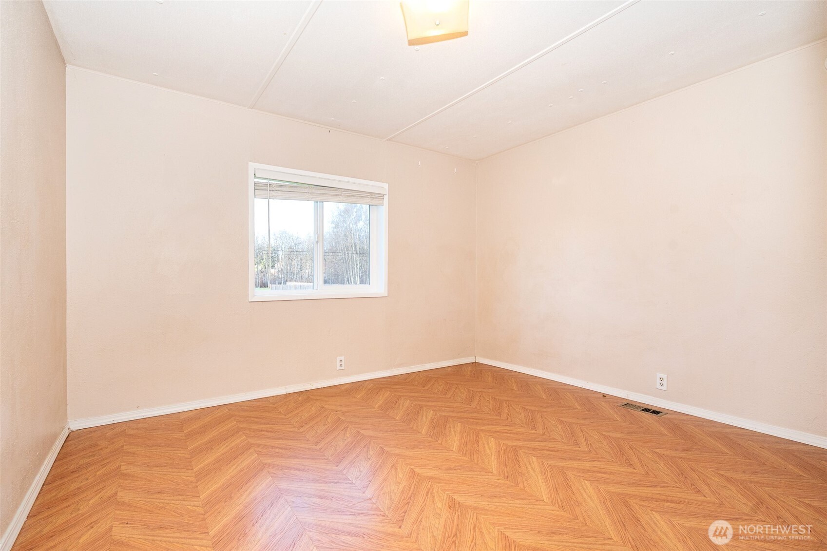 1002 Riepma Avenue Property Photo 16
