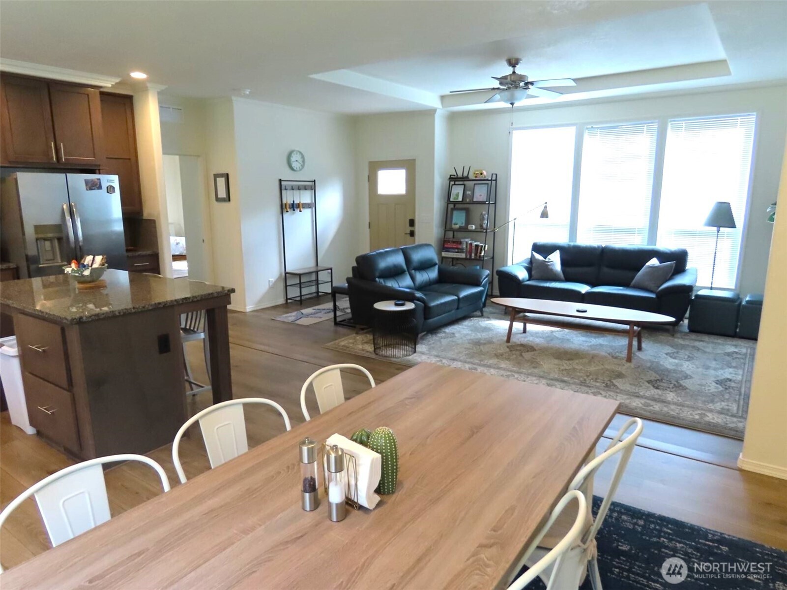 1321 S Melbourne Court Property Photo 6