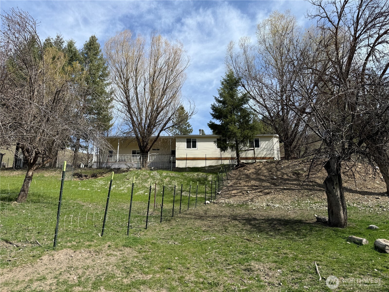 155 St. Peter's Creek Road Property Photo 1