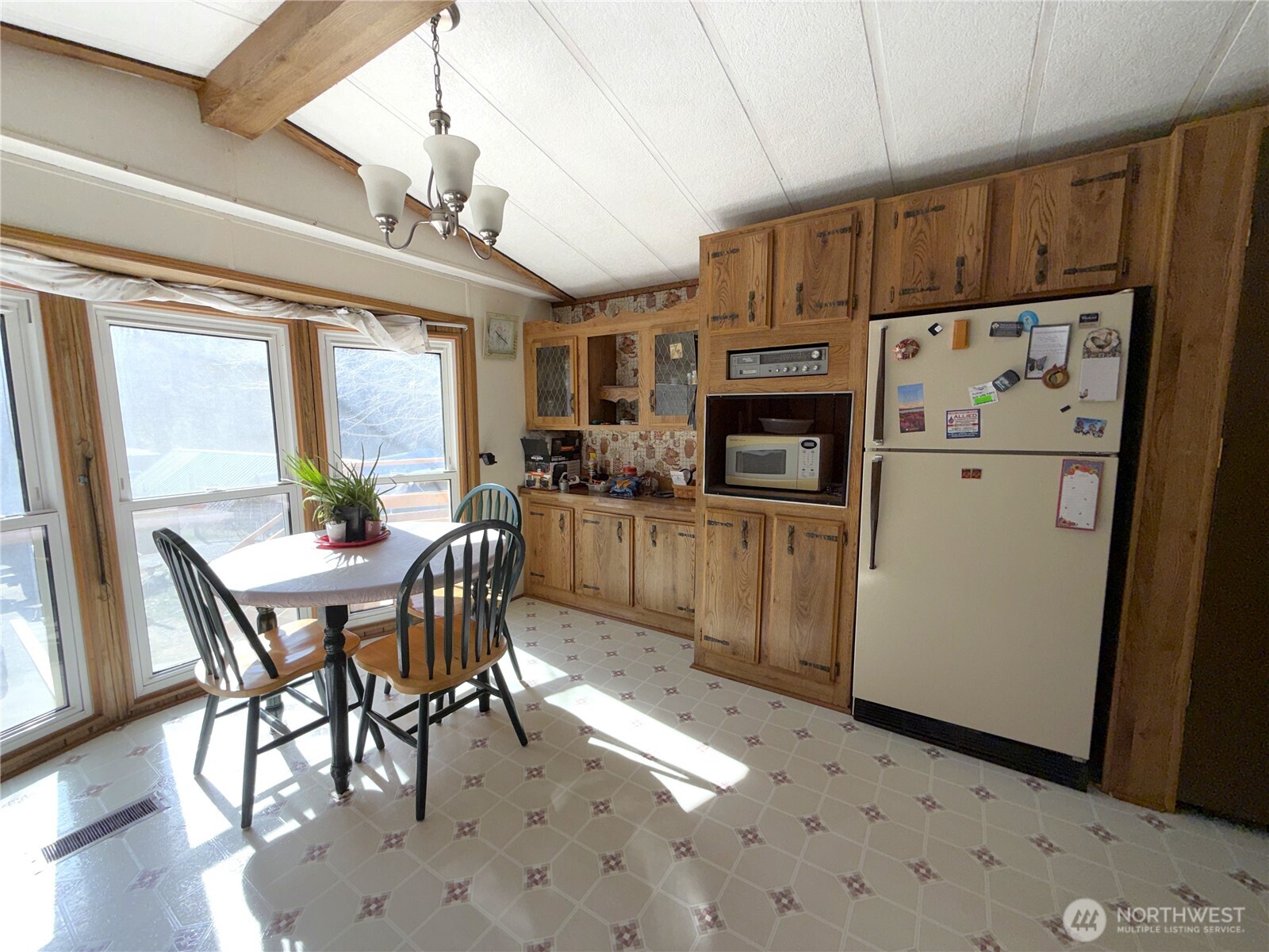 155 St. Peter's Creek Road Property Photo 6