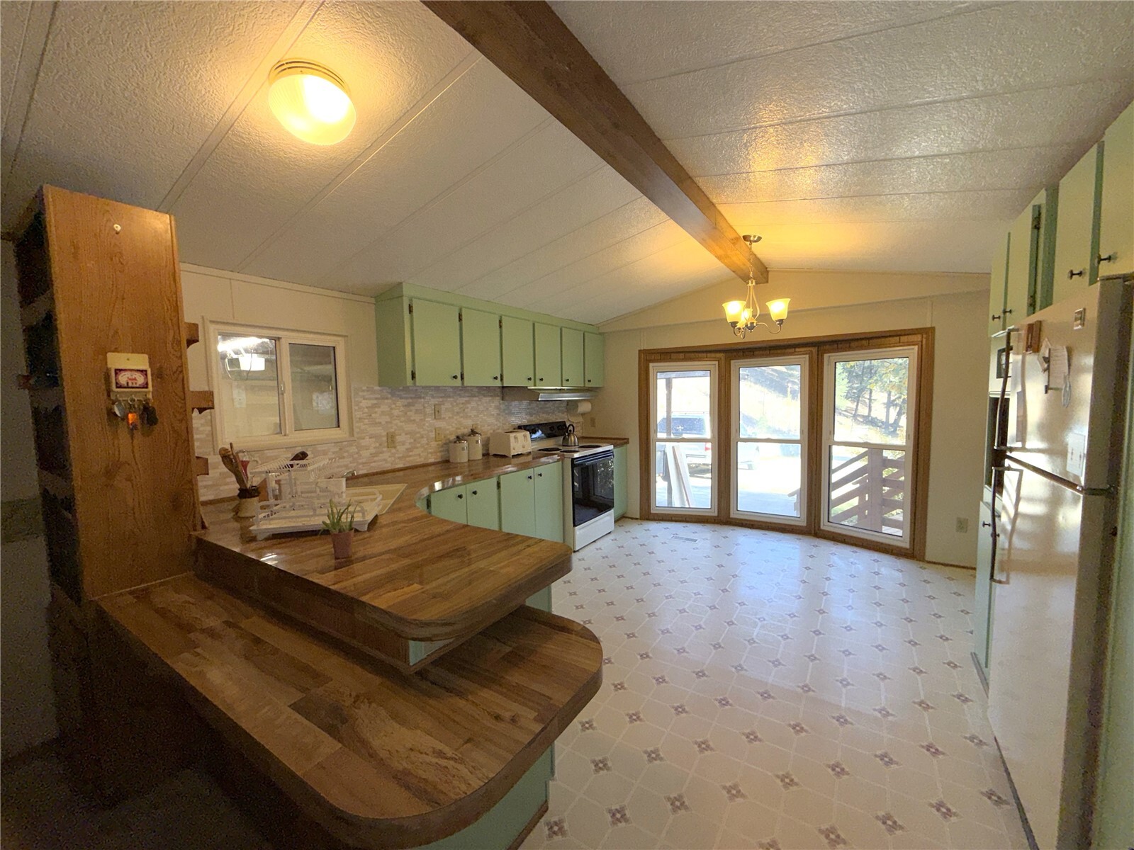 155 St. Peter's Creek Road Property Photo 6