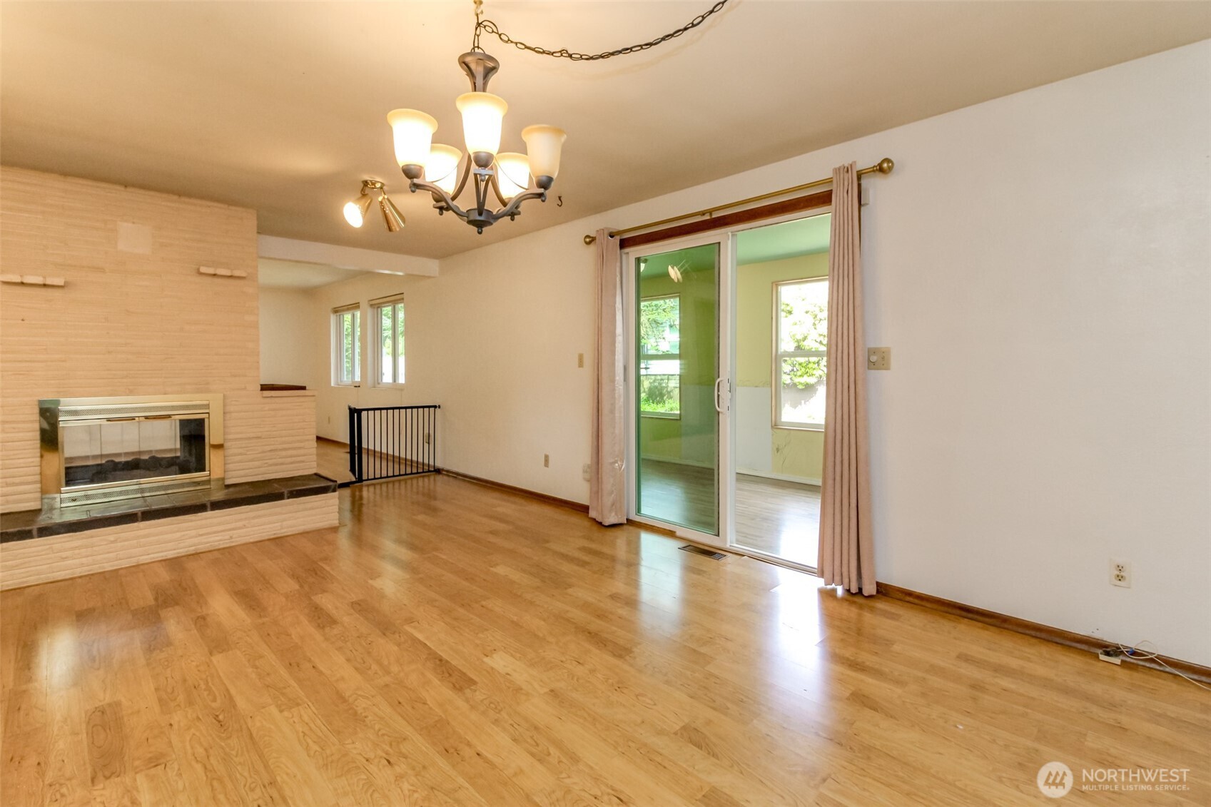 327 Logger Court Property Photo 10