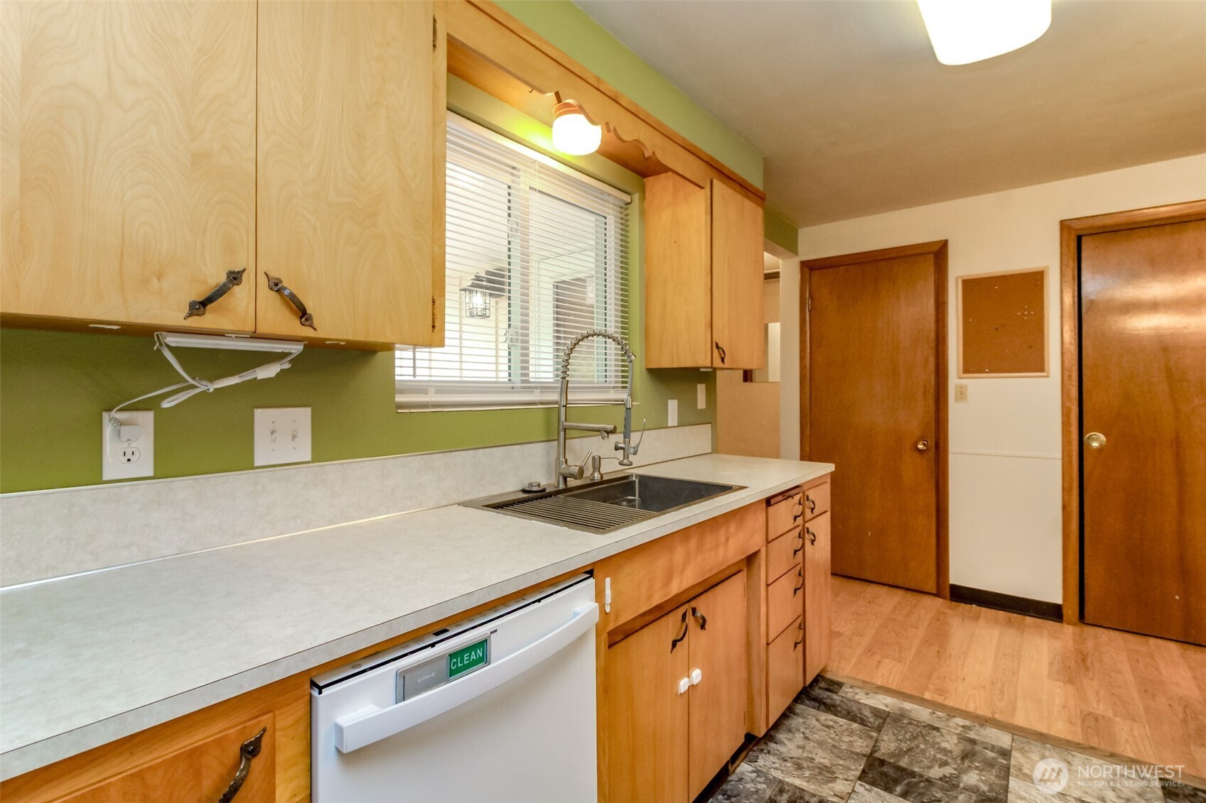 327 Logger Court Property Photo 15