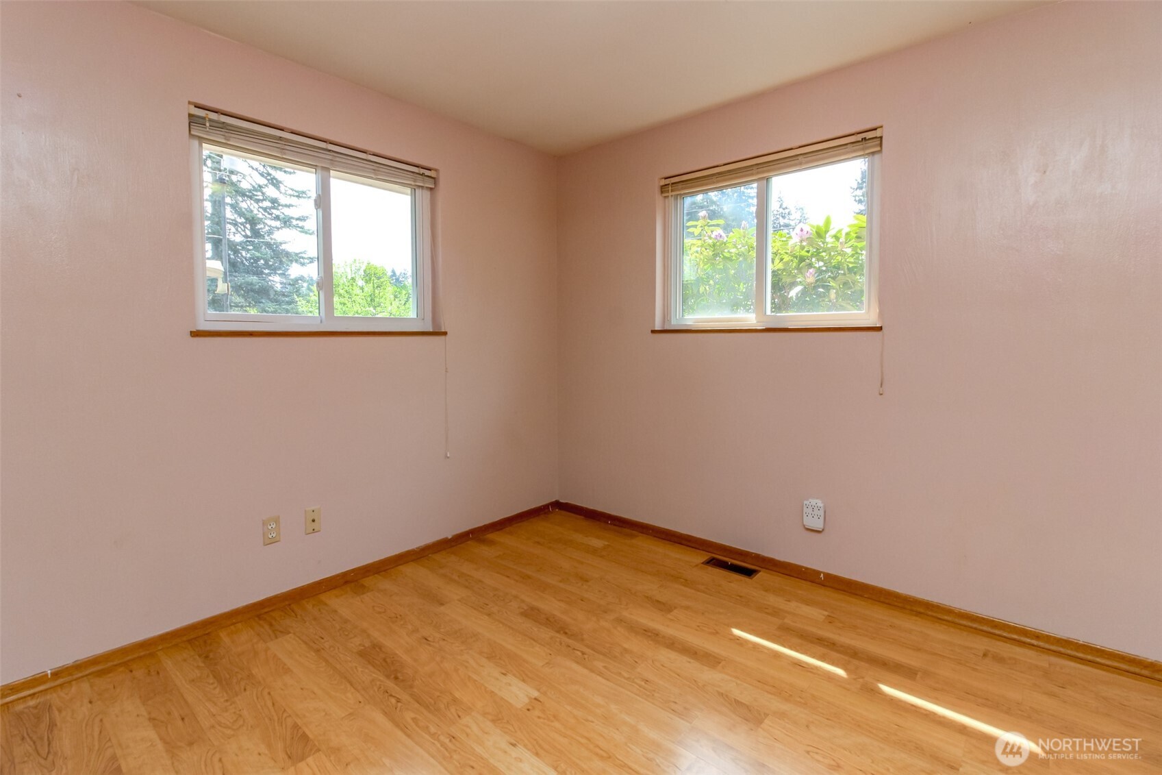 327 Logger Court Property Photo 30