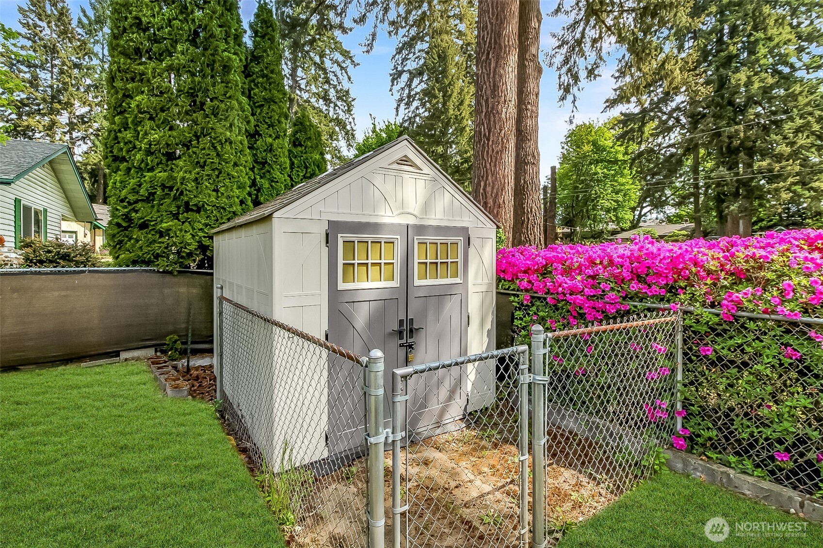 327 Logger Court Property Photo 35