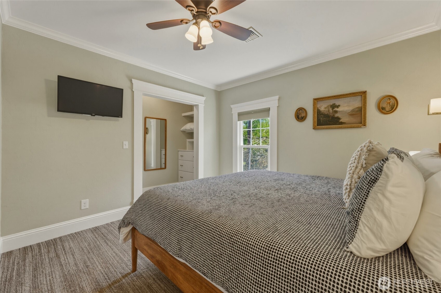 607 Boyer Avenue Property Photo 31