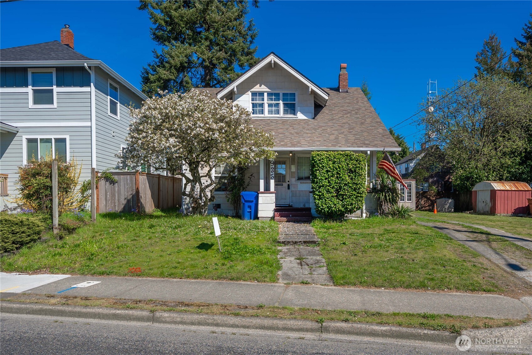 935 S Sprague Avenue Property Photo 1