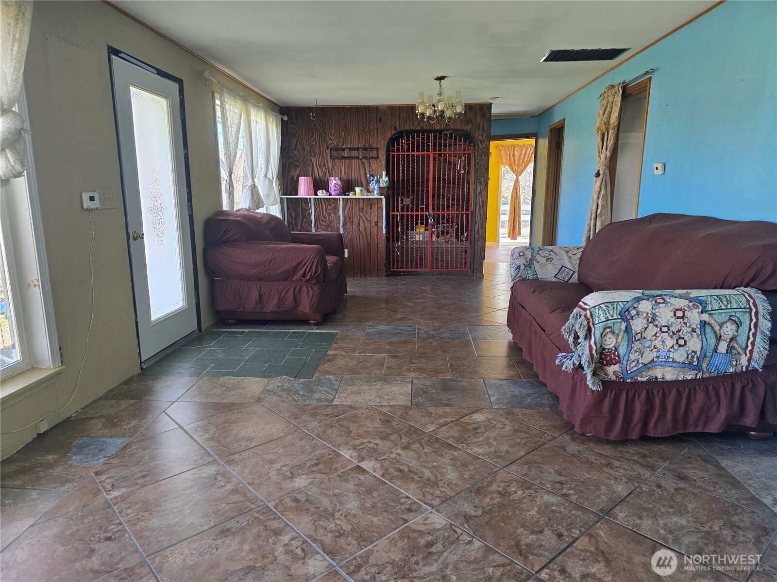 710 Adobe Way Property Photo 11