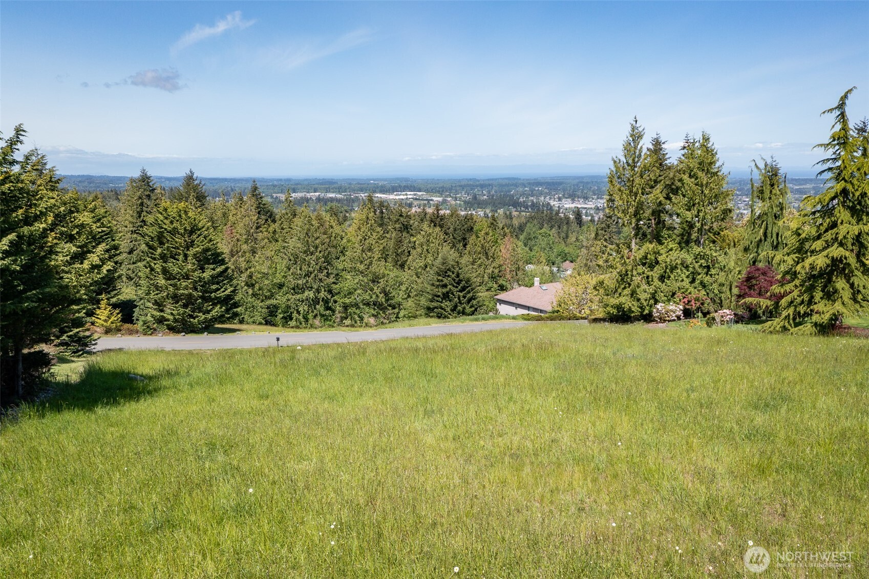 973 Fox Hollow Road Property Photo 3